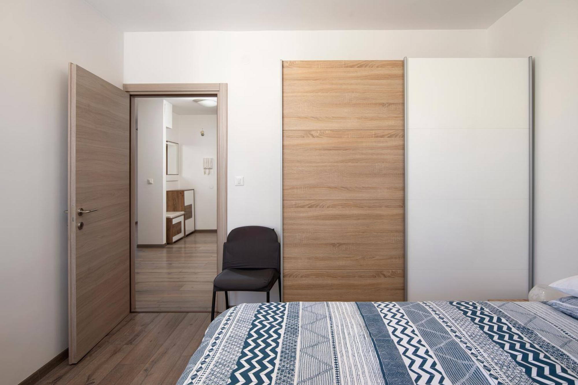 City Market Apartments พูลา ภายนอก รูปภาพ