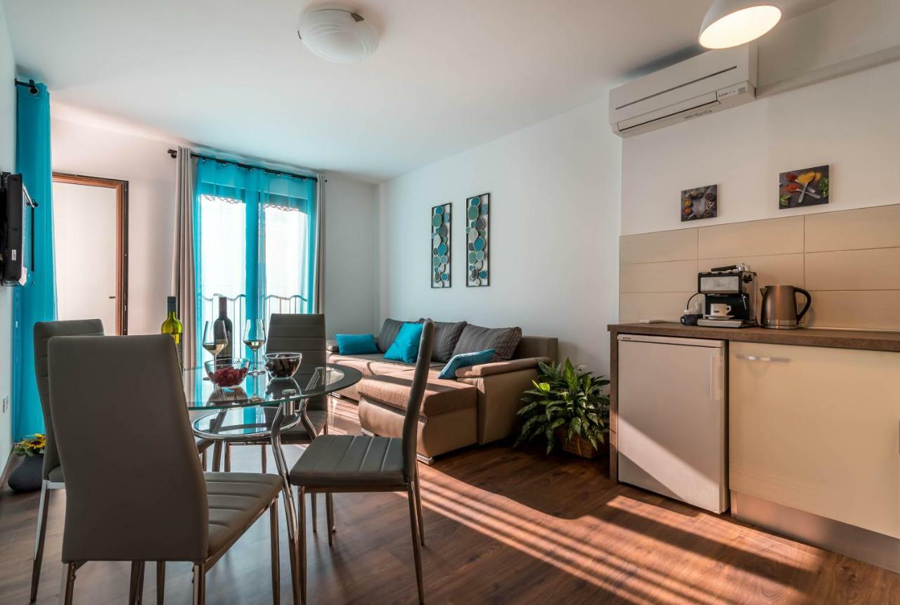 City Market Apartments พูลา ภายนอก รูปภาพ