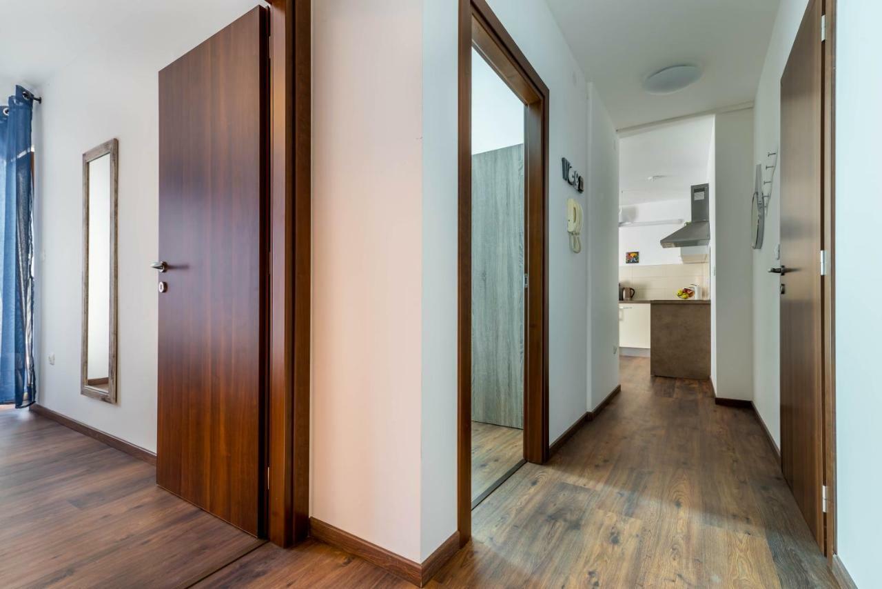 City Market Apartments พูลา ภายนอก รูปภาพ