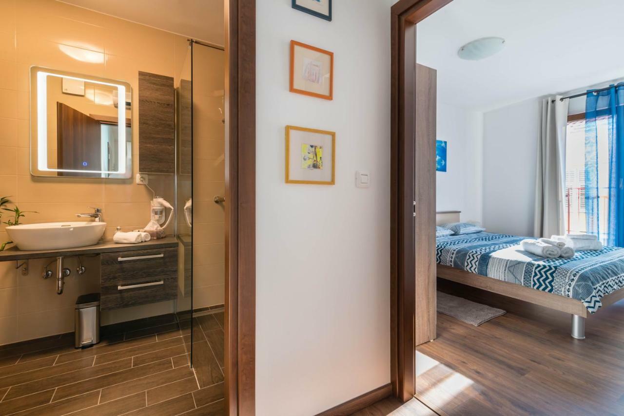 City Market Apartments พูลา ภายนอก รูปภาพ